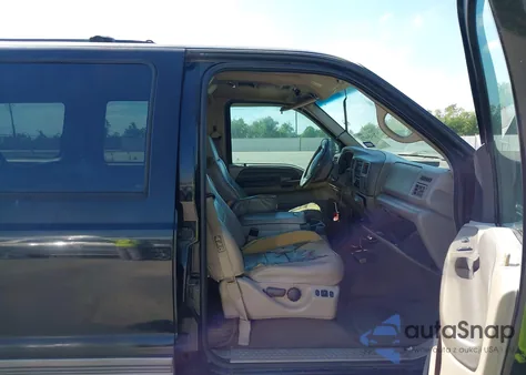 2002 Ford Excursion Xlt из США, поврежденный, VIN 1FMNU41S12EC69269